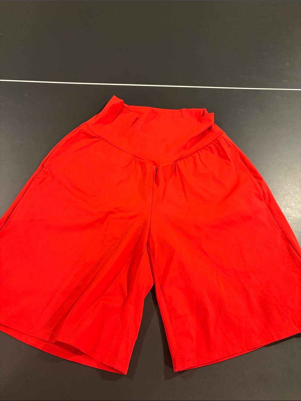 Halara medium red shorts